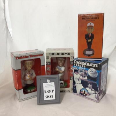 201) BASEBALL | Bobbles and Collector Set | Mayor Larson, Lou Gehrig, Allie Reynoldsâ€™s, and Frank Perdue