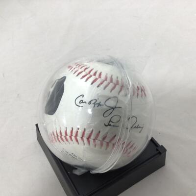 201) BASEBALL | Bobbles and Collector Set | Mayor Larson, Lou Gehrig, Allie Reynoldsâ€™s, and Frank Perdue