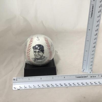 201) BASEBALL | Bobbles and Collector Set | Mayor Larson, Lou Gehrig, Allie Reynoldsâ€™s, and Frank Perdue