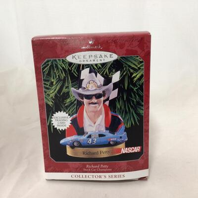206) NASCAR | Jeff Gordon, Richard Petty, and Bill Elliott Hallmark