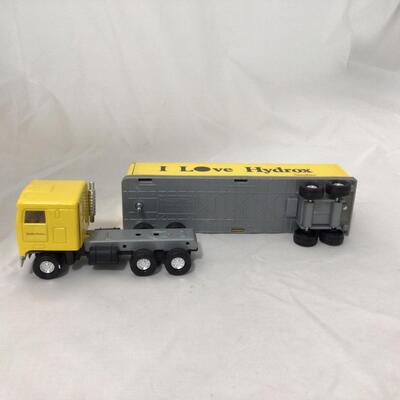 216) DIE CAST| Cheez It Semi, BP Race Car Carrier, and Conco Semi