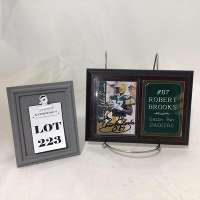 223) PACKERS | Robert Brooks Signed Plaque
