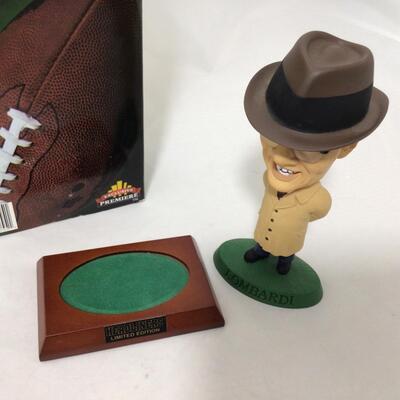 228) PACKERS | Lombardi Headliners Figure and Pose-able Figure