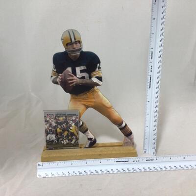 229) PACKERS | Bart Starr Figures and Collectible Display Piece