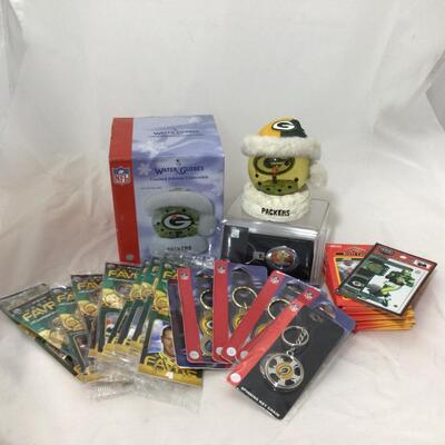 233) PACKERS | Snow Globe and Other Collectors Items