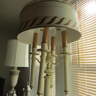 Large and Impressive Table Top Tole Lamp