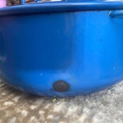 Vintage dansk blue pot and lid