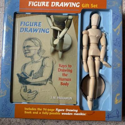 Figure drawing art  kit new in box