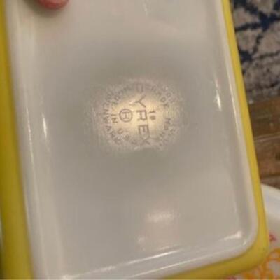 Pyrex 503 refrigerator dish and lid