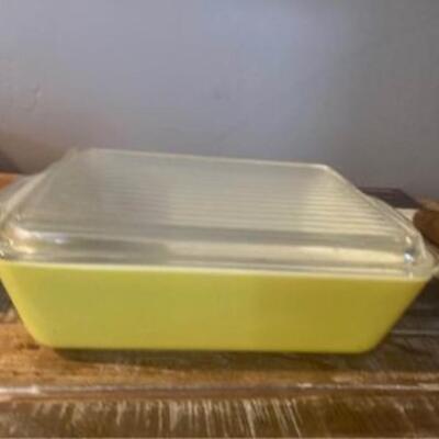 Pyrex 503 refrigerator dish and lid