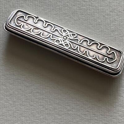 Schott signed German 800 silver brooch