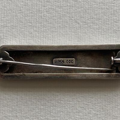 Schott signed German 800 silver brooch