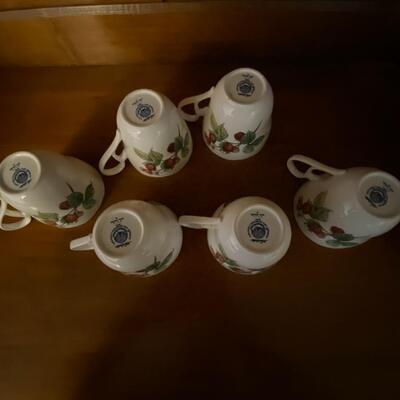 Noritake Lot of 6 Royal Orchard teacups