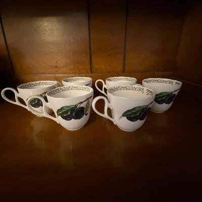 Noritake Lot of 6 Royal Orchard teacups