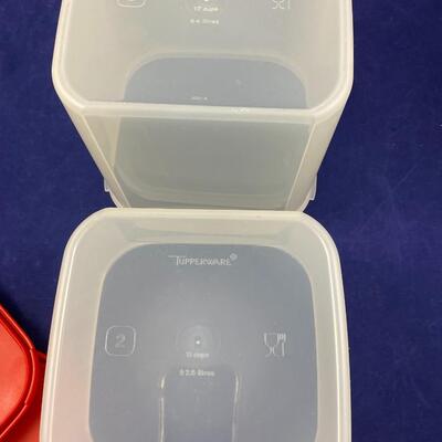 2 Tupperware modular mates with red lids. 11 cup and 17 cup #2 and #3