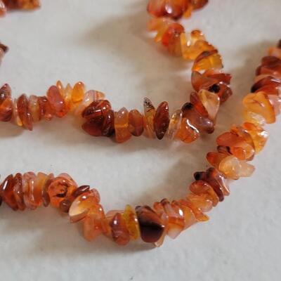 Lot 12: Vintage Amber Bead Necklace
