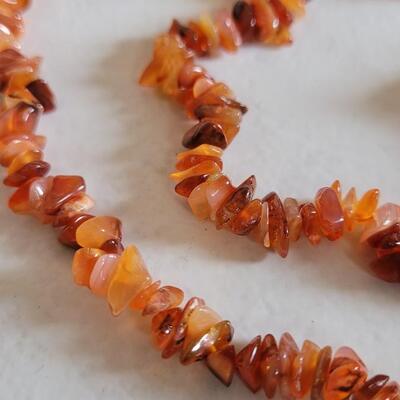 Lot 12: Vintage Amber Bead Necklace