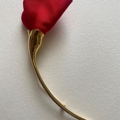 Tiffany and & Co Elsa peretti 18K amarosa rose silk brooch Spain stamped marked