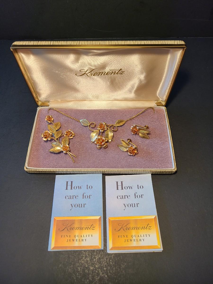 Lot 422 Vintage Krementz Jewelry Sets EstateSales