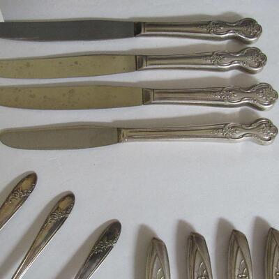Mixed Lot of Vintage Silver Plate Flatware, Various Companies and Patterns
