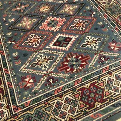 LOT 229. AREA RUG