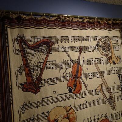 LOT 231.  WALL HANGING