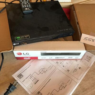 LG DVD player with box and remote