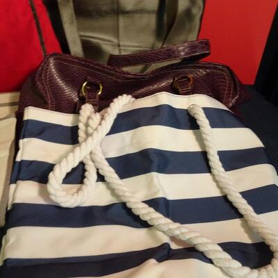 LOT 235. TOTE BAGS, PURSES AND SHOE STORAGE