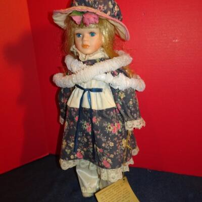 LOT 242. TWO VINTAGE DOLLS