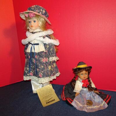 LOT 242. TWO VINTAGE DOLLS