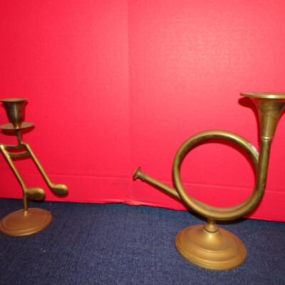 LOT 246. MUSICAL INSTRUMENT RELATED HOME DECOR  CANDLE HOLDERS