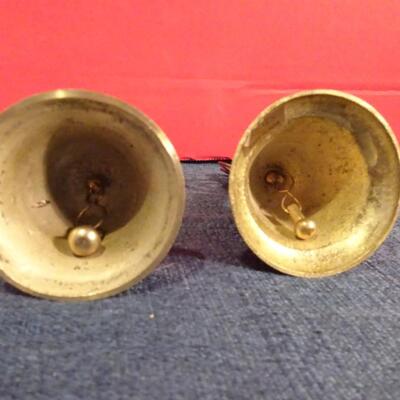 LOT 247. MUSICAL INSTRUMENT RELATED HOME DECOR BELLS