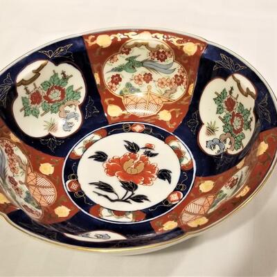 Lot #89  Imari Style Center Bowl - 1960's