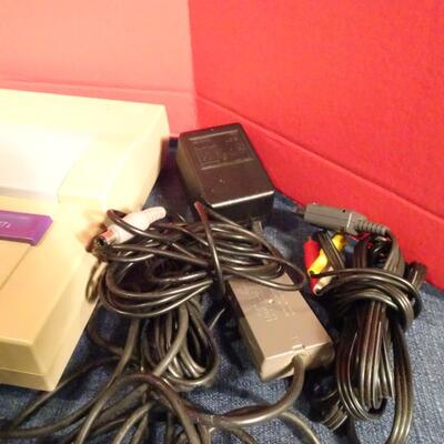LOT 271. VINTAGE SUPER NINTENDO CONSOLE WITH CONTROLLERS AND GAMES