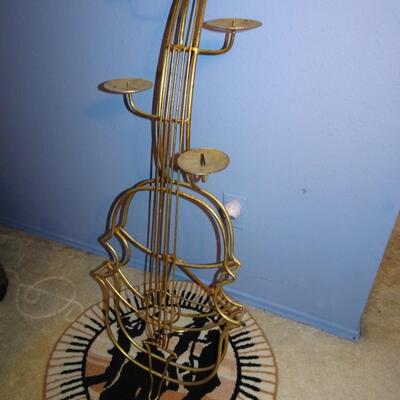 LOT 297 MUSICAL INSTRUMENT HOME DECOR CANDLE HOLDER 40" TALL AND RUG