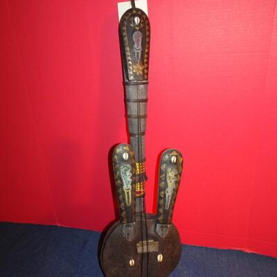 LOT 303. MUSICAL INSTRUMENT MADE IN GHANA