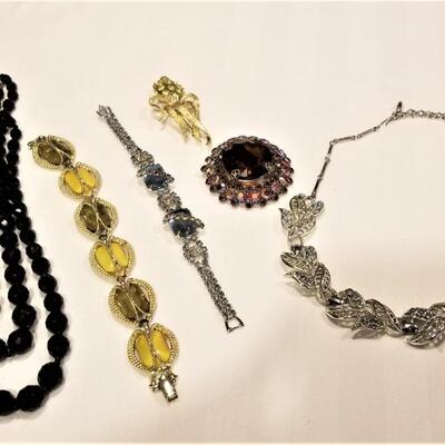 Lot #91  Vintage Costume Jewelry Lot - 6 pieces