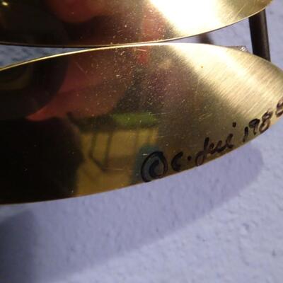 LOT 314. MUSICAL WALL  HOME DECOR