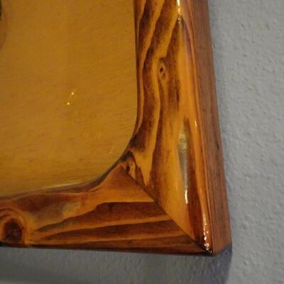 LOT 315. GLASS WALL DECORATION