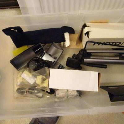 LOT 324. TRIPOD AND MISC. ITEMS