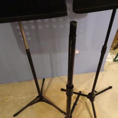 LOT 325. MUSIC STANDS AND PARTS