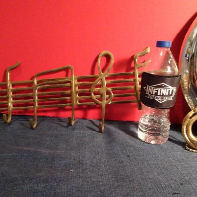 LOT 329. MUSICAL RELATED DECOR