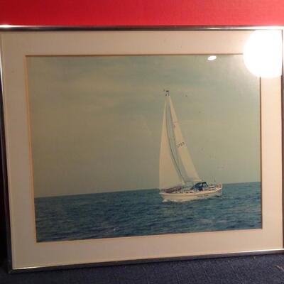 LOT 337. HAWAII PHOTO AND SAIL BOAT PHOTO