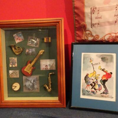 LOT 338. MUSICAL HOME DECOR WALL ART