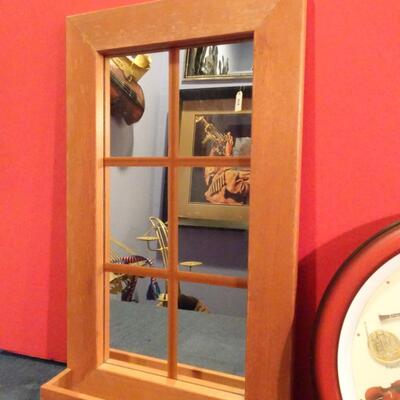 LOT 340. DECORATIVE MIRROR AND CLOCK