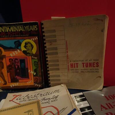 LOT 343.  COLLECTION OF MUSIC BOOKS