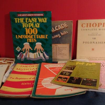 LOT 344. COLLECTION OF MUSIC BOOKS