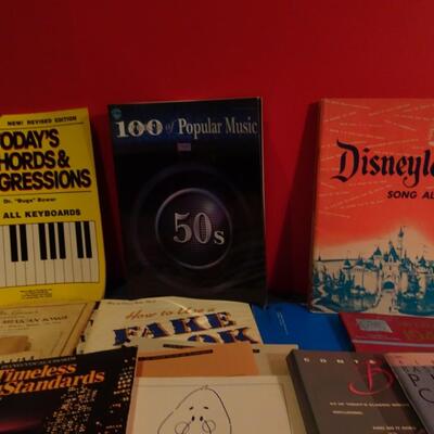 LOT 345. COLLECTION OF MUSIC BOOKS