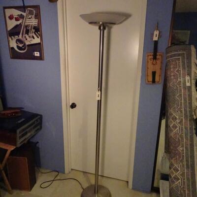 LOT 349. FLOOR LAMP