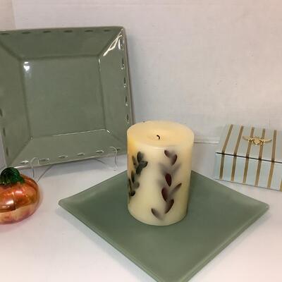 Lot 864. Accent Gift Box Table Decor ,Two Sage Green Platters, & Hand Blown Glass Pumpkin